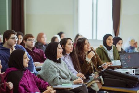 جامعة القدس تعلن فتح باب القبول للمنح الدراسية